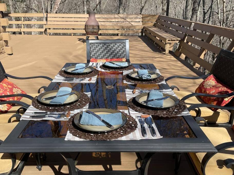 Blue Ridge Bliss- Spacious Cabin, Pets, Hot Tub! Buitenkant foto