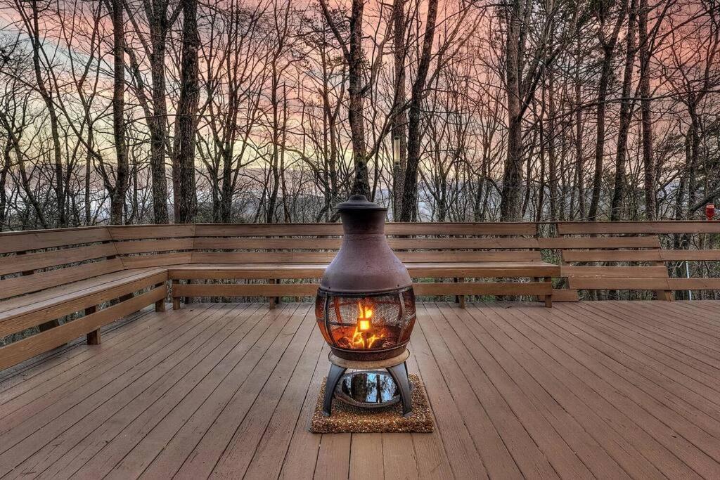Blue Ridge Bliss- Spacious Cabin, Pets, Hot Tub! Buitenkant foto