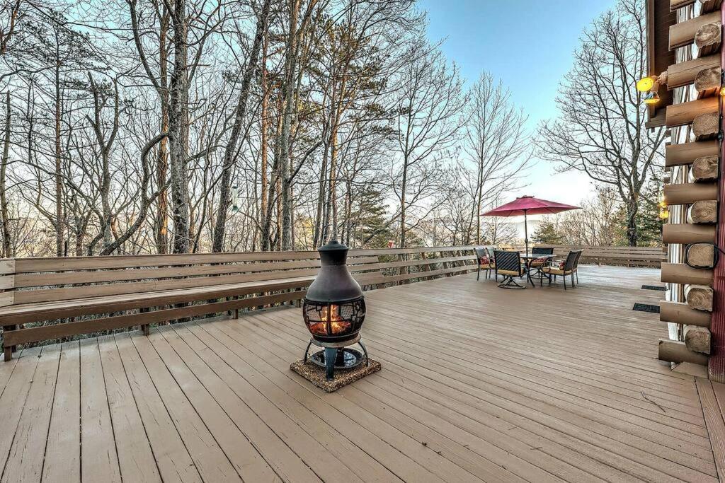 Blue Ridge Bliss- Spacious Cabin, Pets, Hot Tub! Buitenkant foto