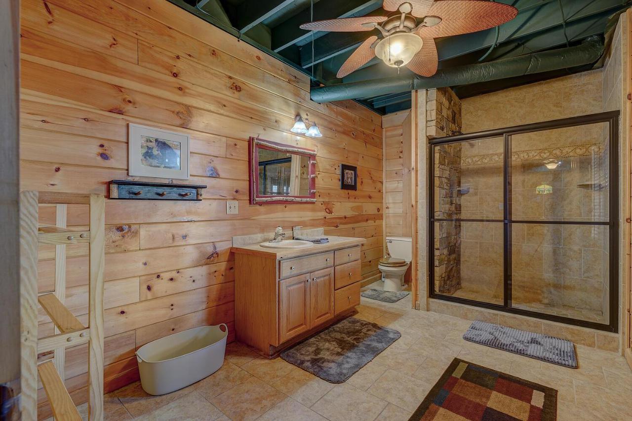 Blue Ridge Bliss- Spacious Cabin, Pets, Hot Tub! Buitenkant foto