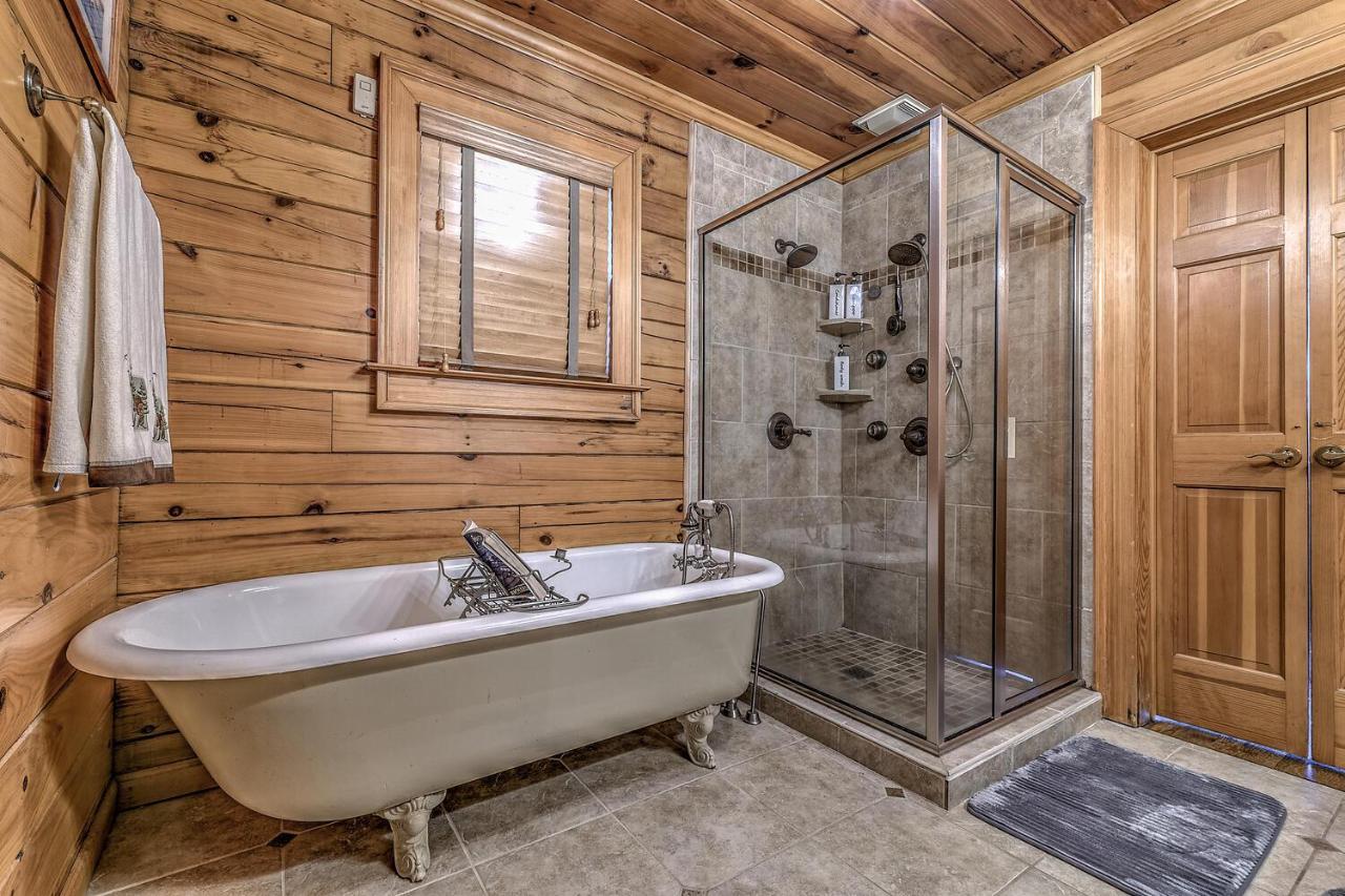 Blue Ridge Bliss- Spacious Cabin, Pets, Hot Tub! Buitenkant foto