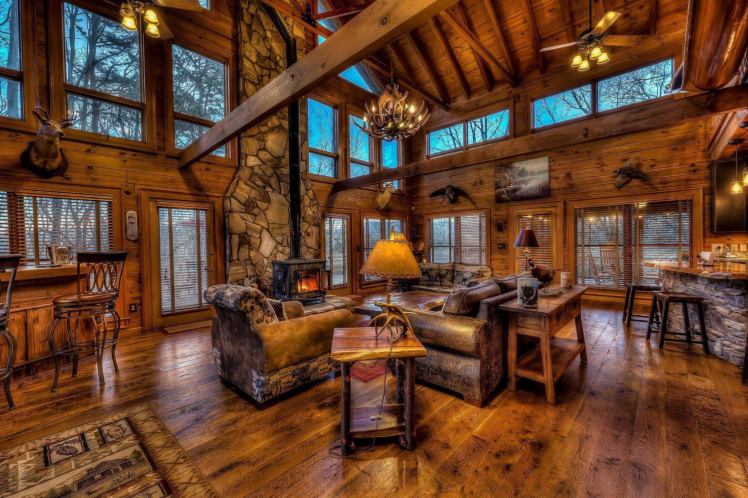 Blue Ridge Bliss- Spacious Cabin, Pets, Hot Tub! Buitenkant foto